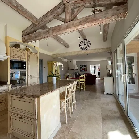 Villa Comfortable With Private Pool